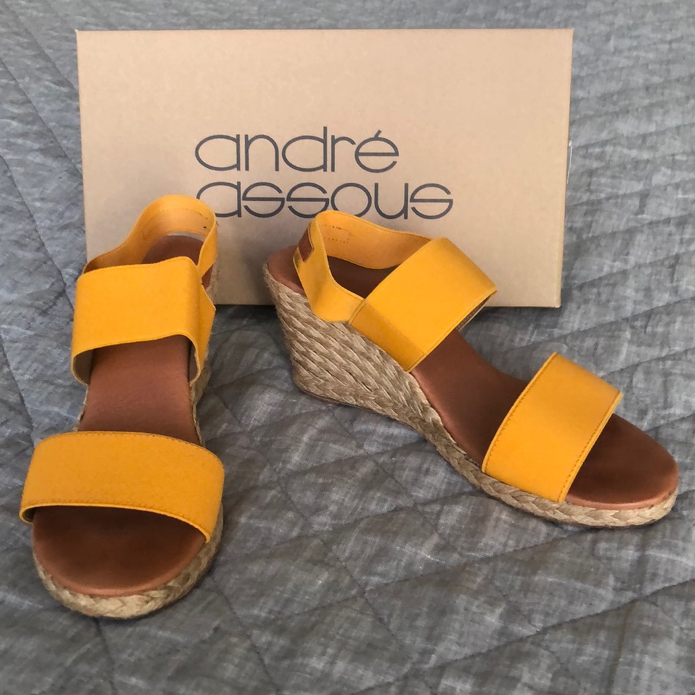 Andre Assous women’s sandal size 8 style:Allison